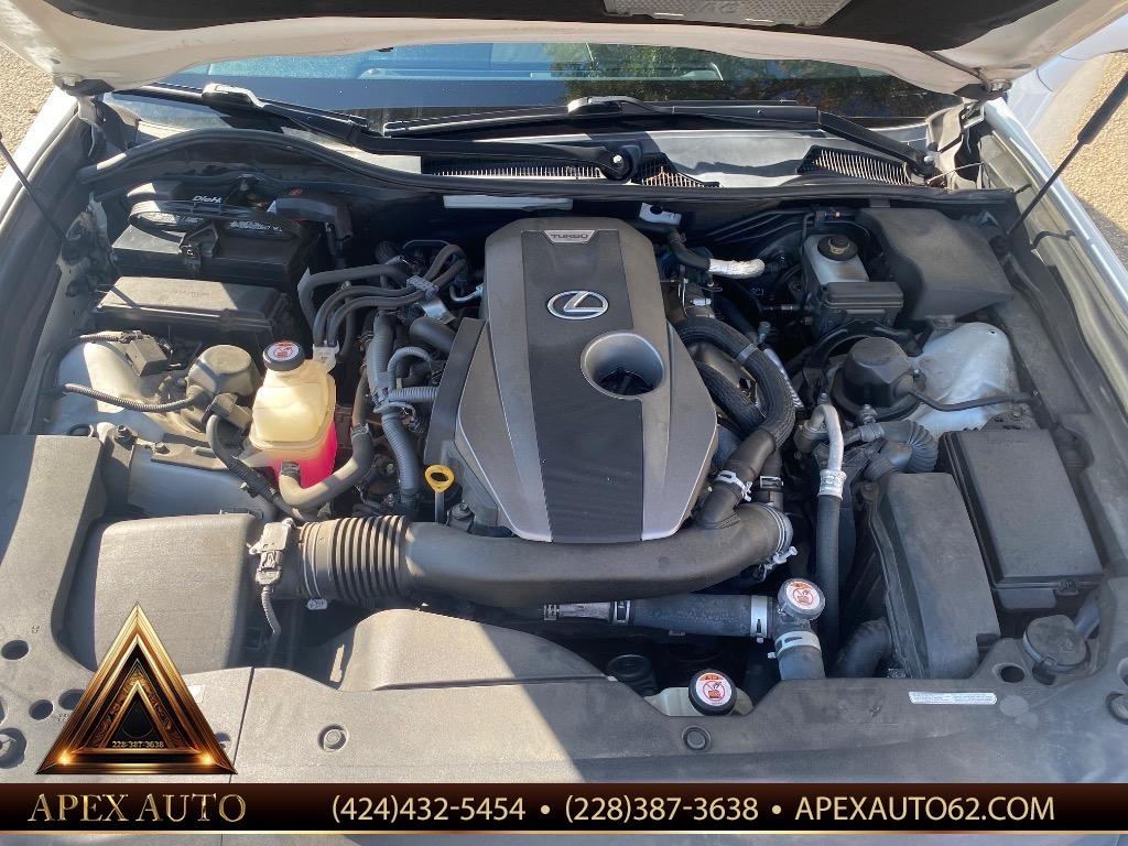 2017 Lexus GS - $26,500