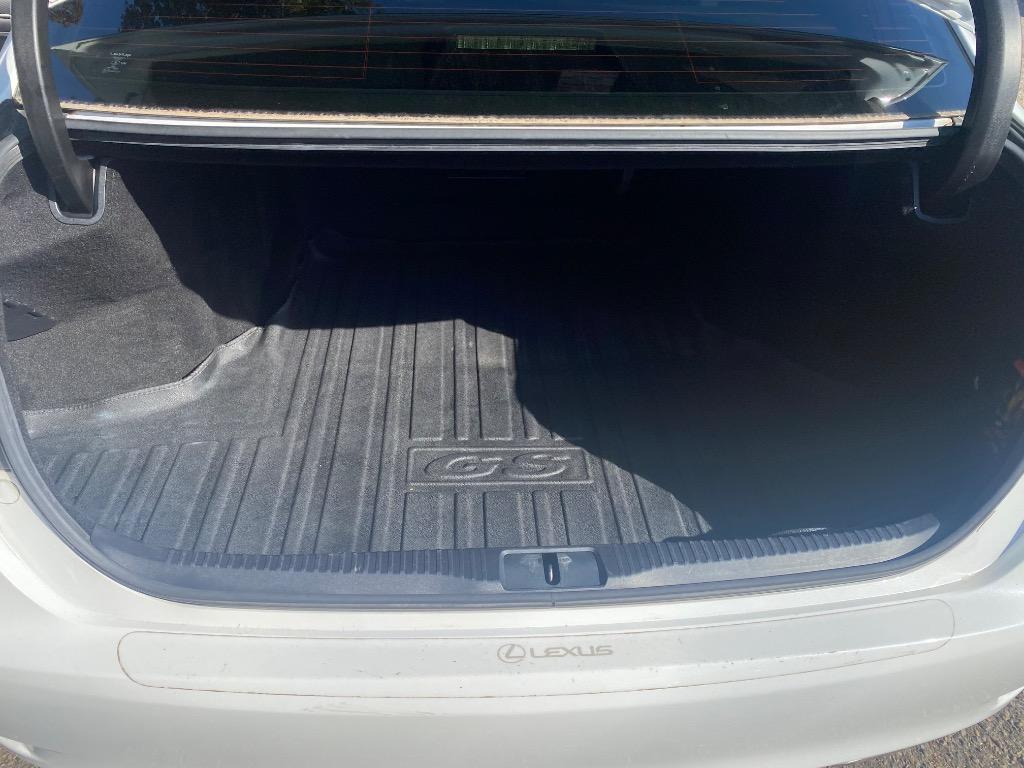 2017 Lexus GS - $26,500