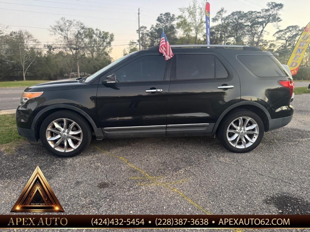 2014 Ford Explorer - $9,500
