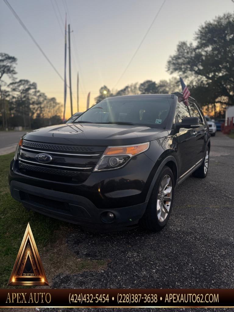 2014 Ford Explorer - $9,500