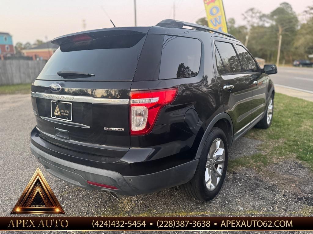 2014 Ford Explorer - $9,500