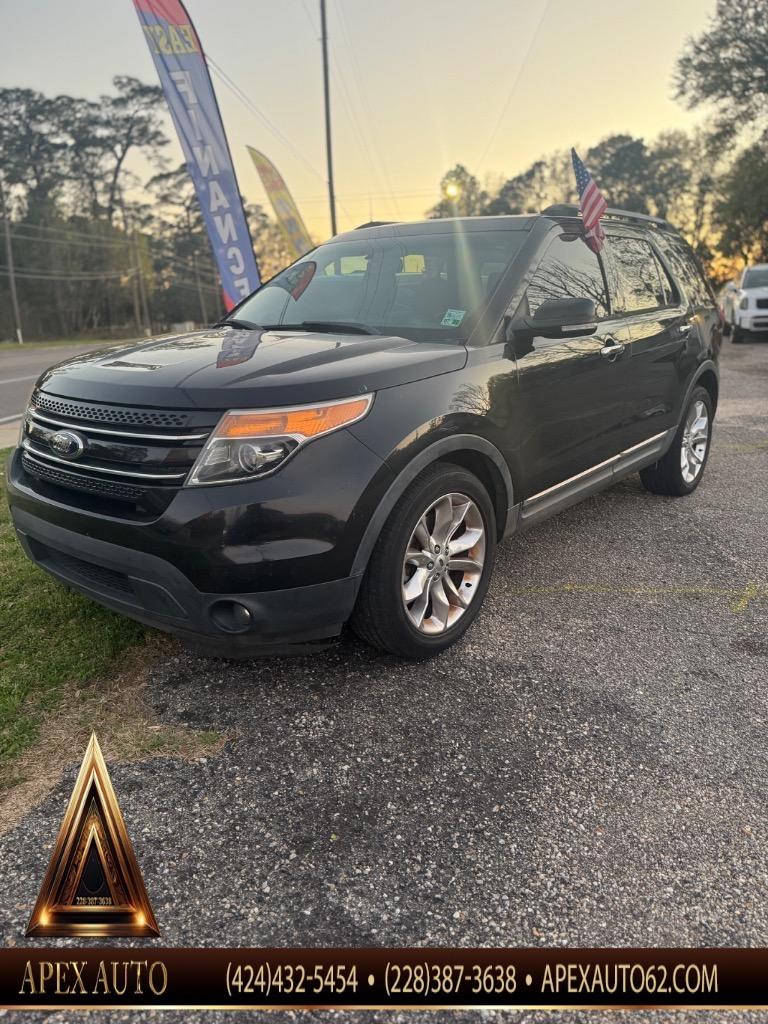 2014 Ford Explorer - $9,500
