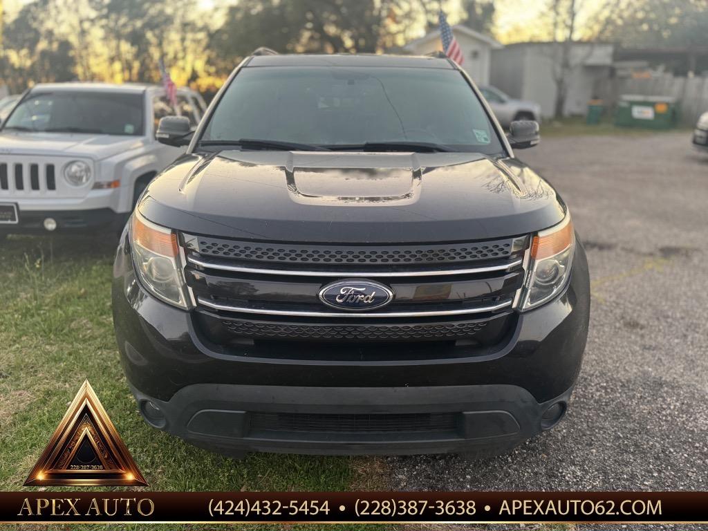 2014 Ford Explorer - $9,500