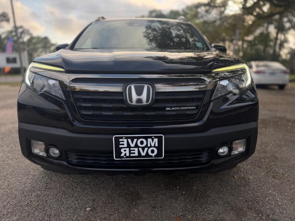 2017 Honda Ridgeline - $21,500