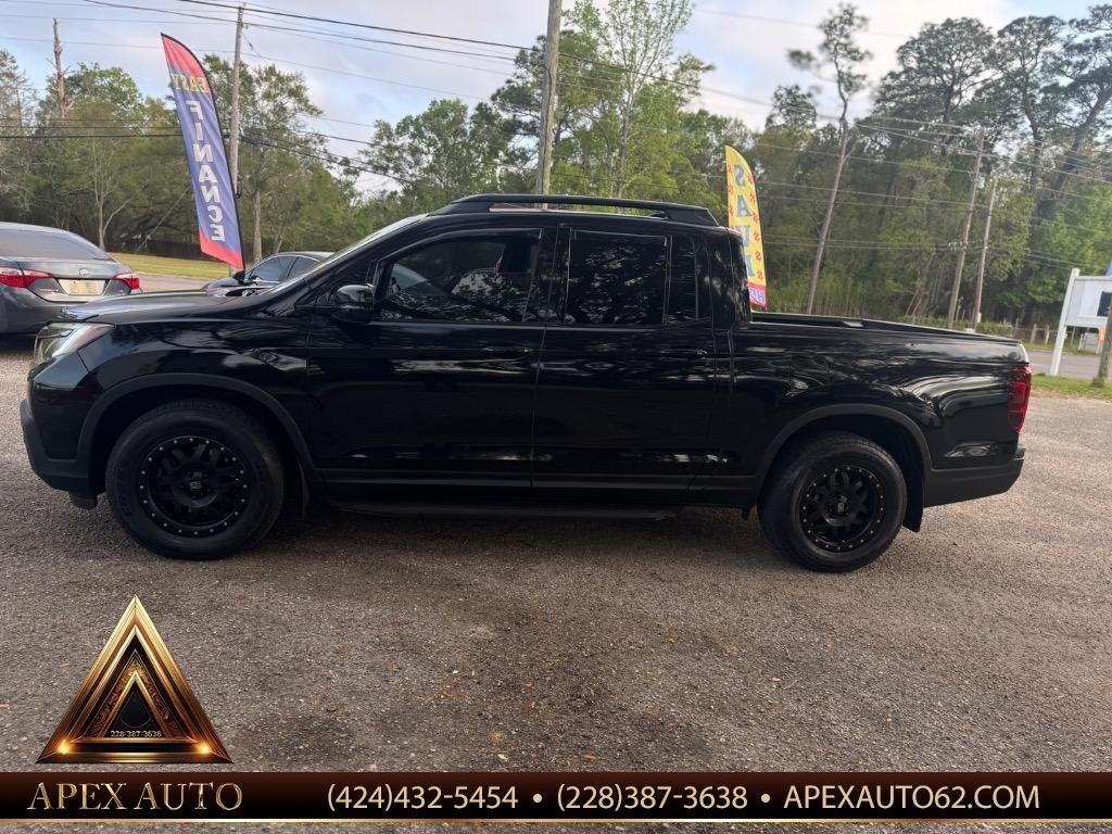 2017 Honda Ridgeline - $21,500