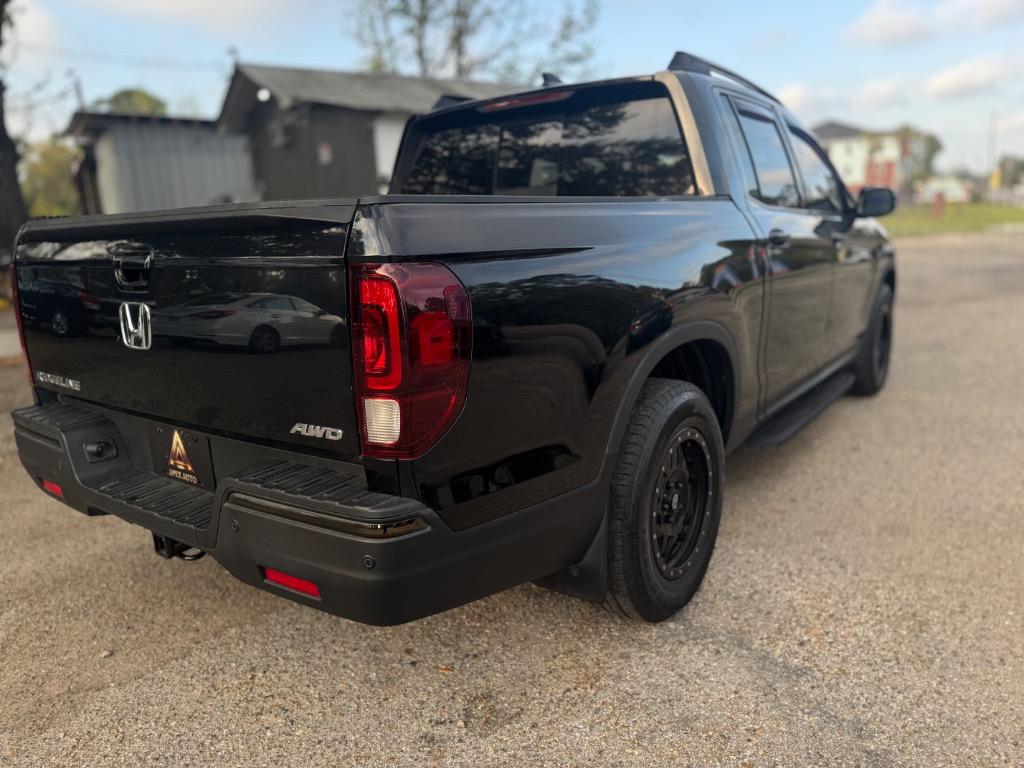 2017 Honda Ridgeline - $21,500