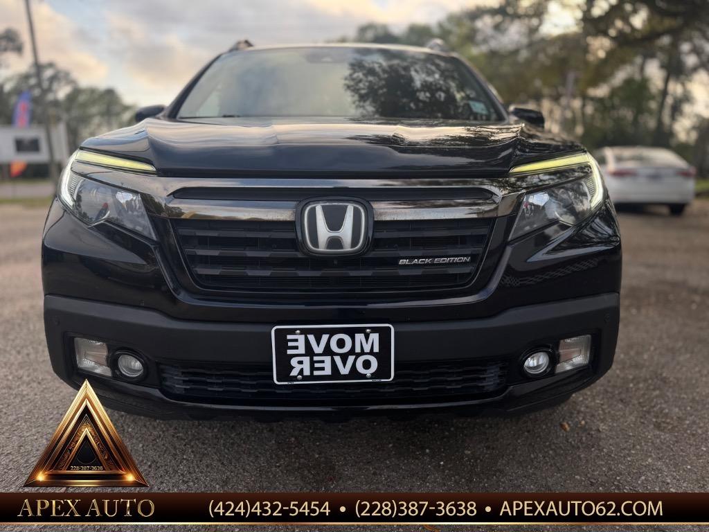 2017 Honda Ridgeline - $21,500
