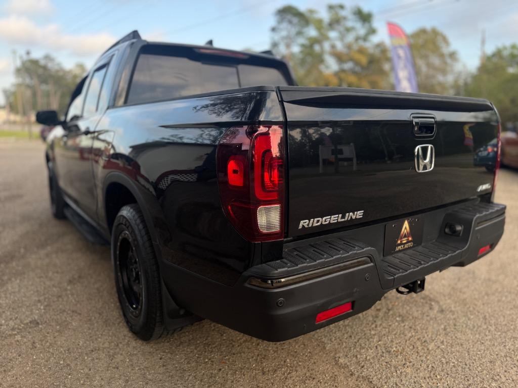 2017 Honda Ridgeline - $21,500