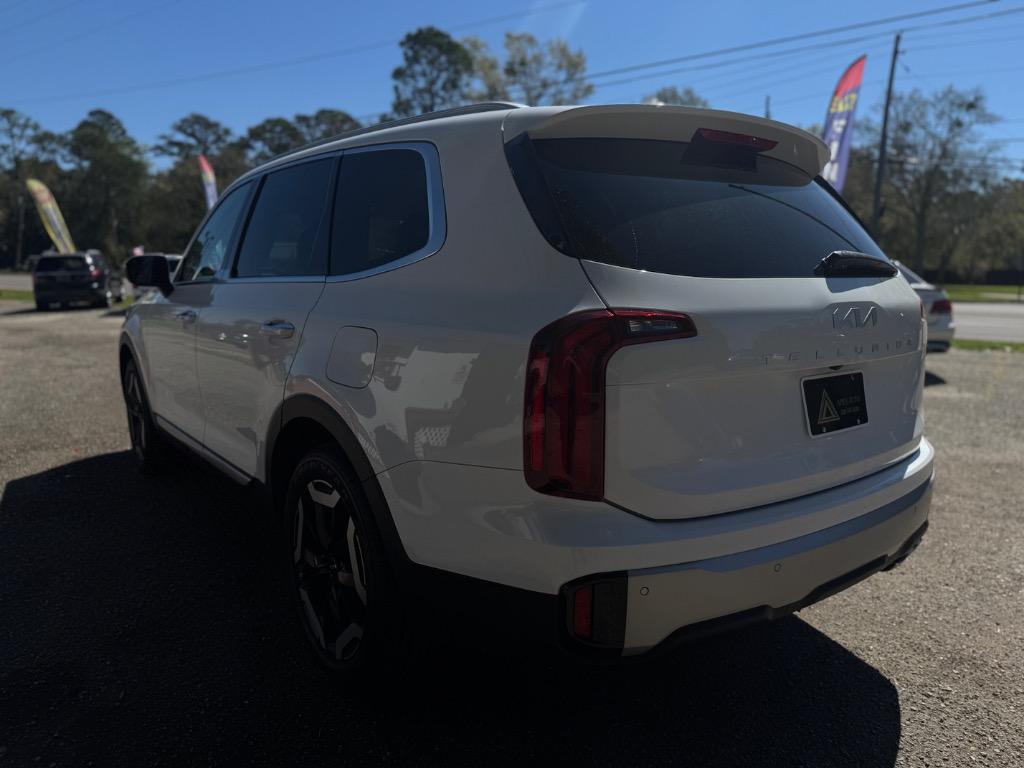 2023 Kia Telluride - $35,500