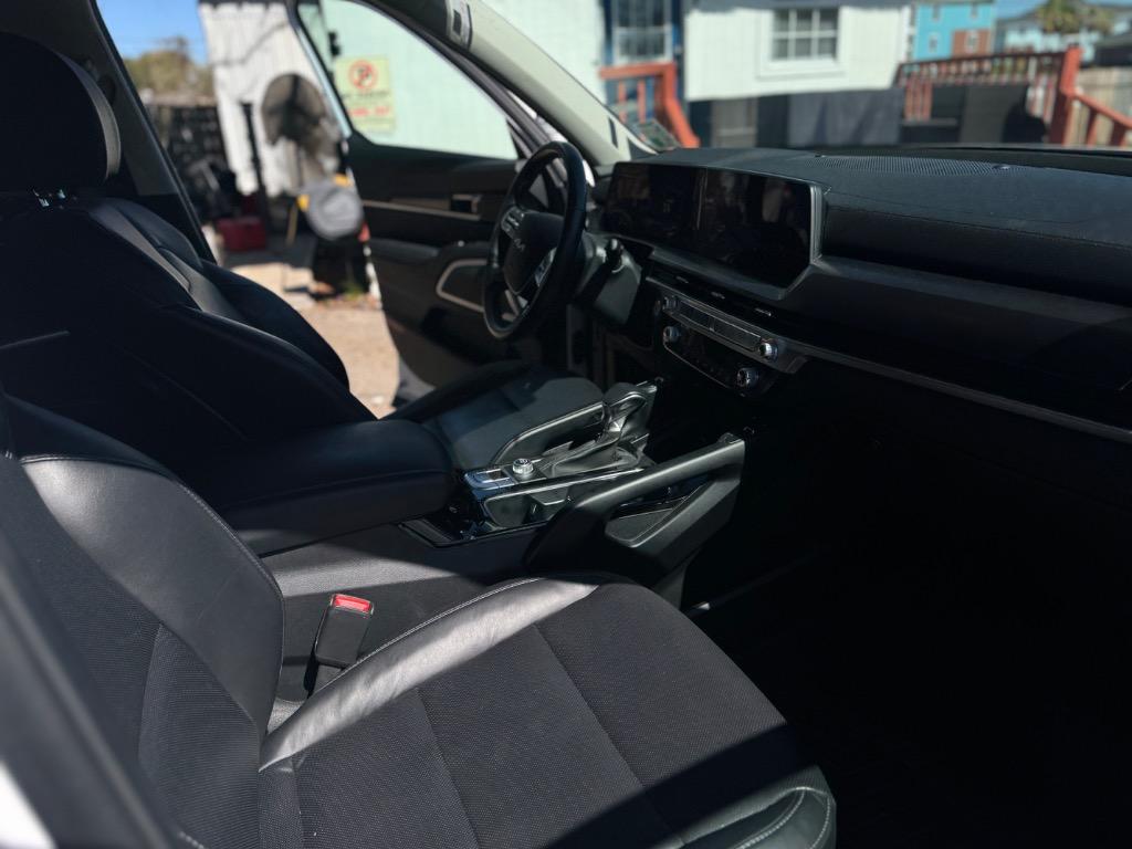 2023 Kia Telluride - $35,500