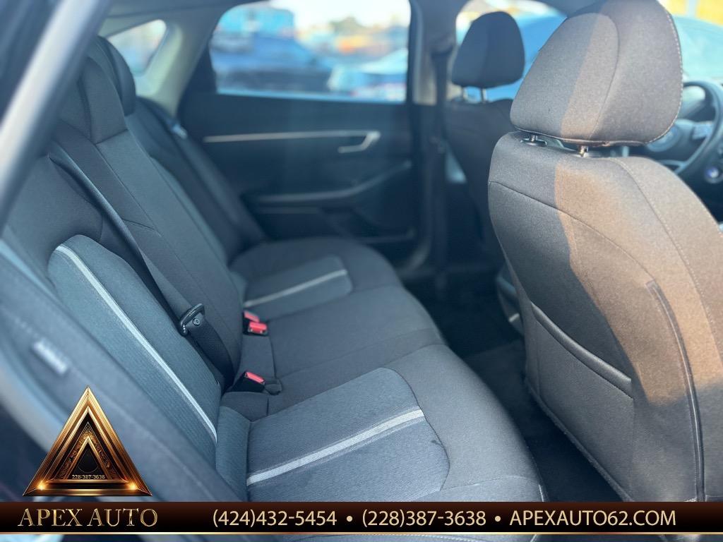 2020 Hyundai Sonata - $13,500