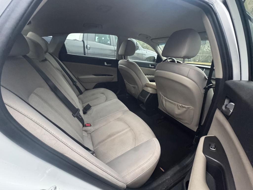 2018 Kia Optima - $11,500