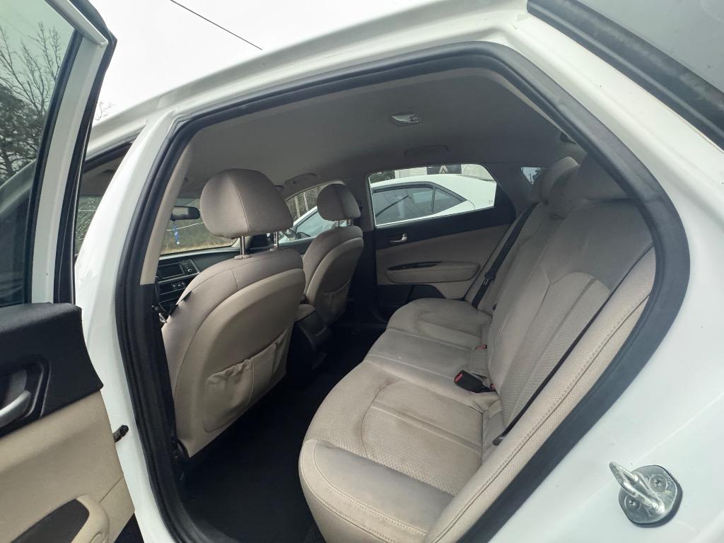 2018 Kia Optima - $11,500