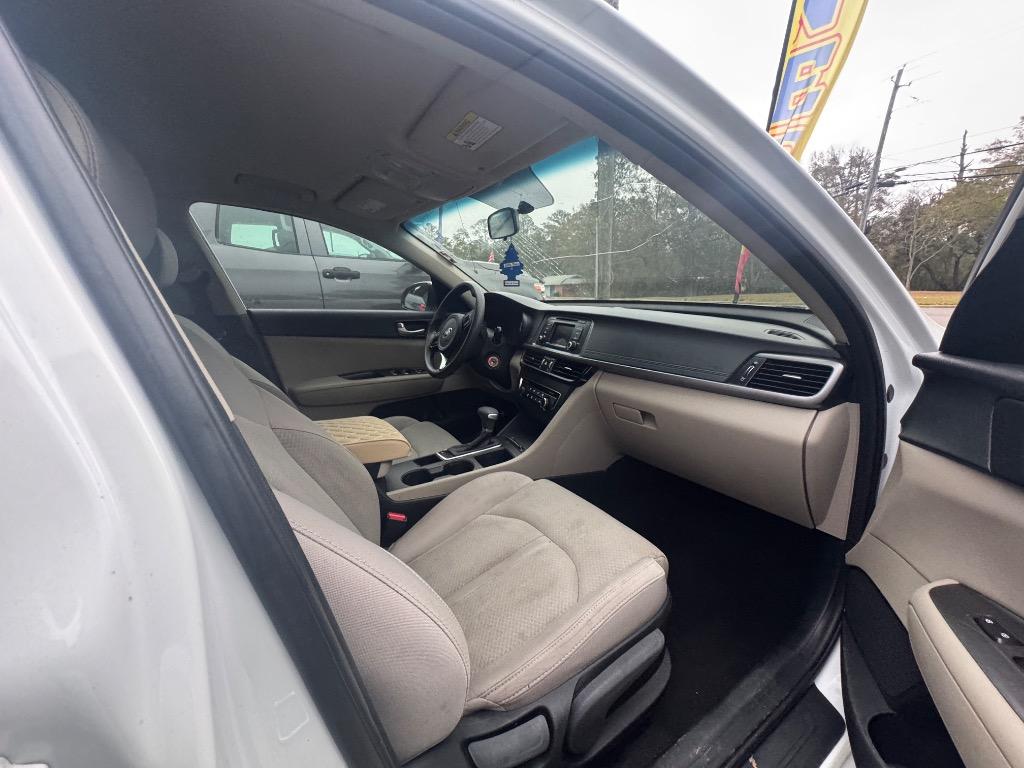 2018 Kia Optima - $11,500