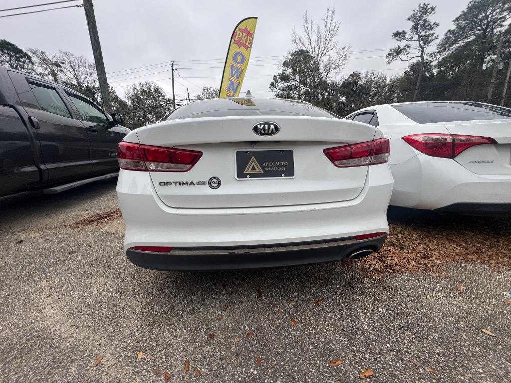 2018 Kia Optima - $11,500
