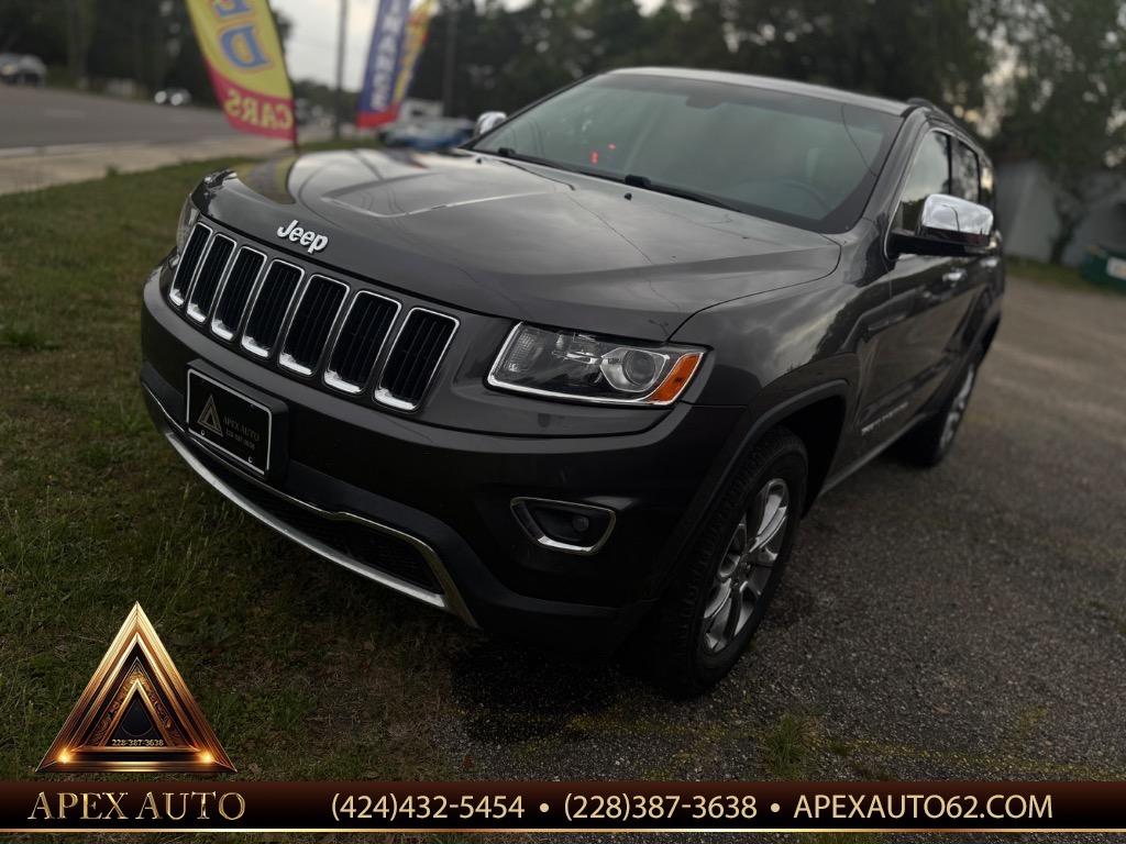2015 Jeep Cherokee - $15,500