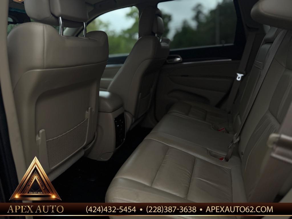 2015 Jeep Cherokee - $15,500