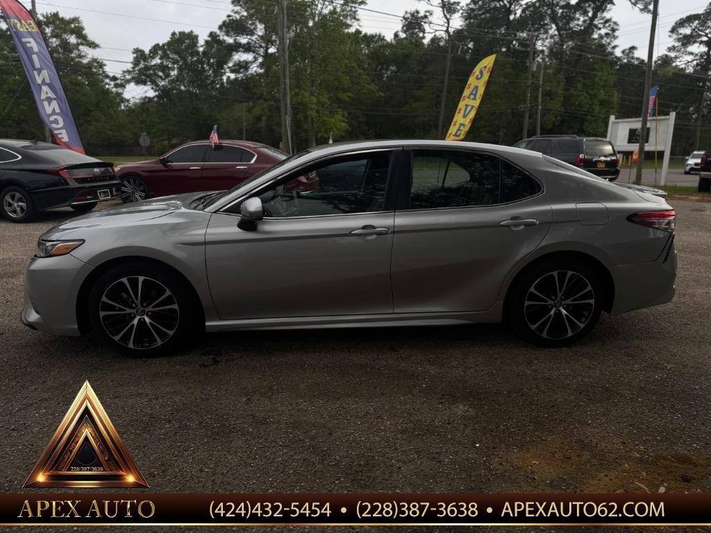 2018 Toyota Camry - $18,500
