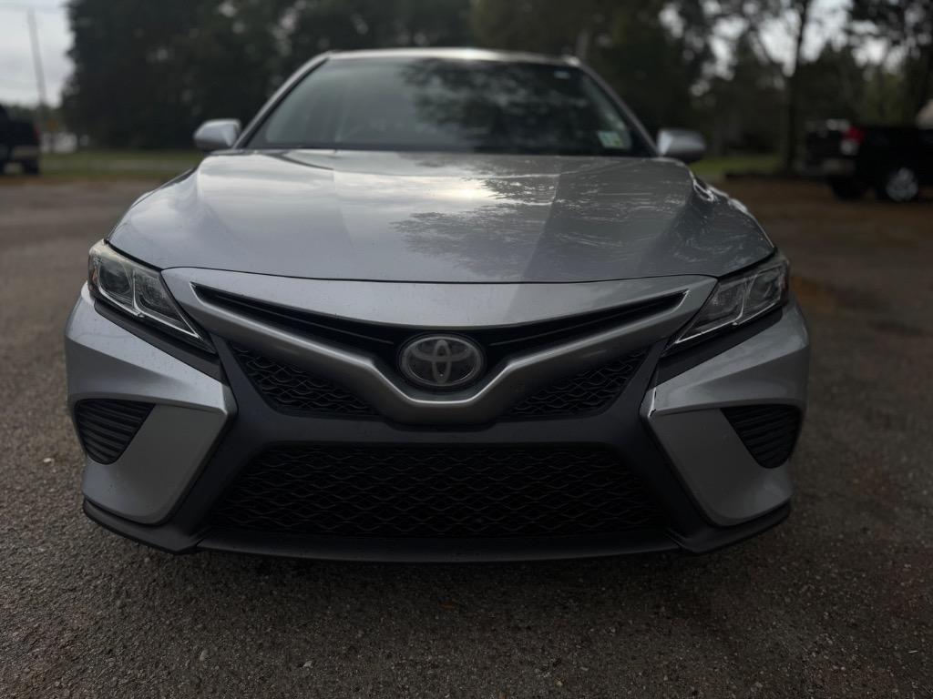 2018 Toyota Camry - $18,500