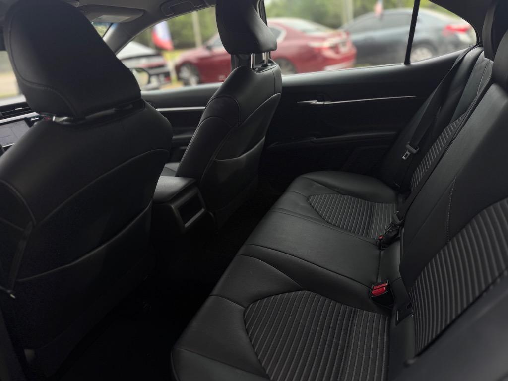 2018 Toyota Camry - $18,500