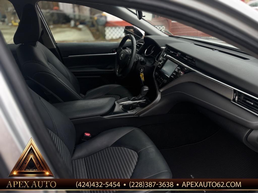 2018 Toyota Camry - $18,500