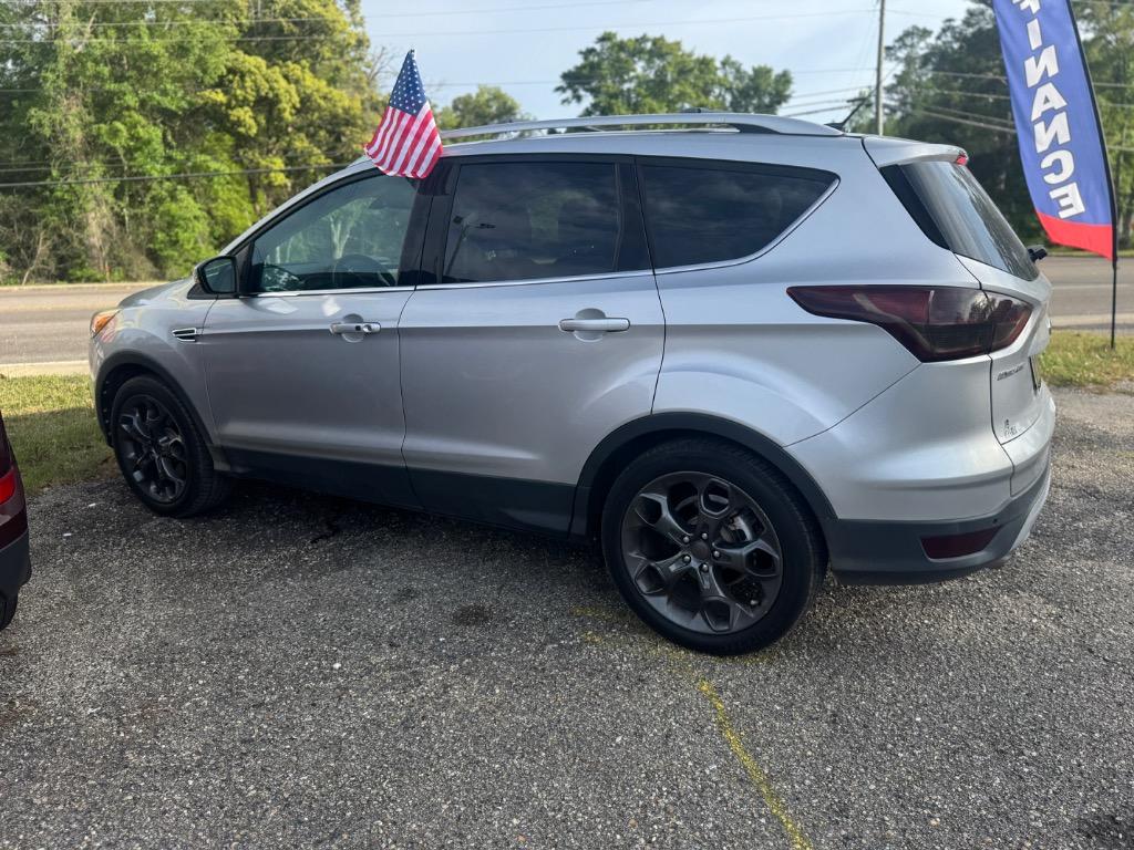 2013 Ford Escape - $12,500