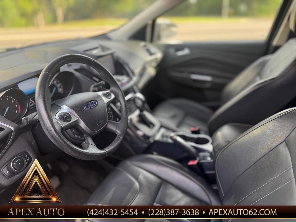 2013 Ford Escape - $12,500