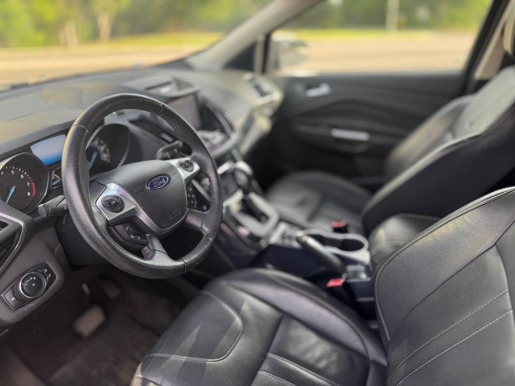 2013 Ford Escape - $12,500
