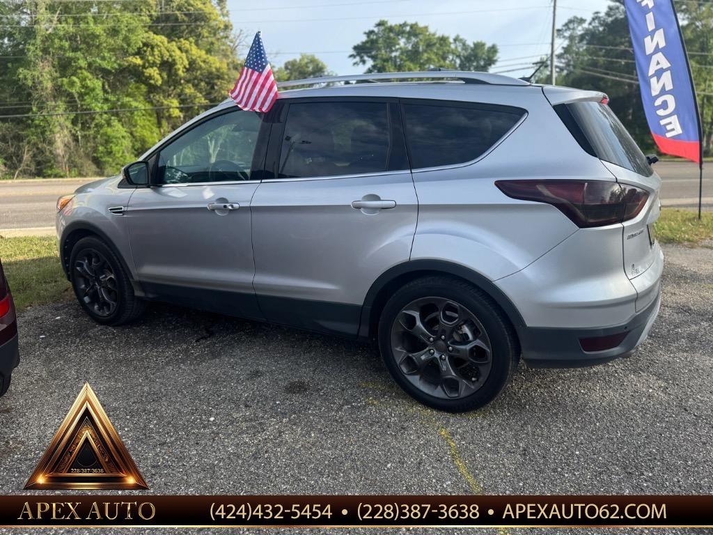 2013 Ford Escape - $12,500