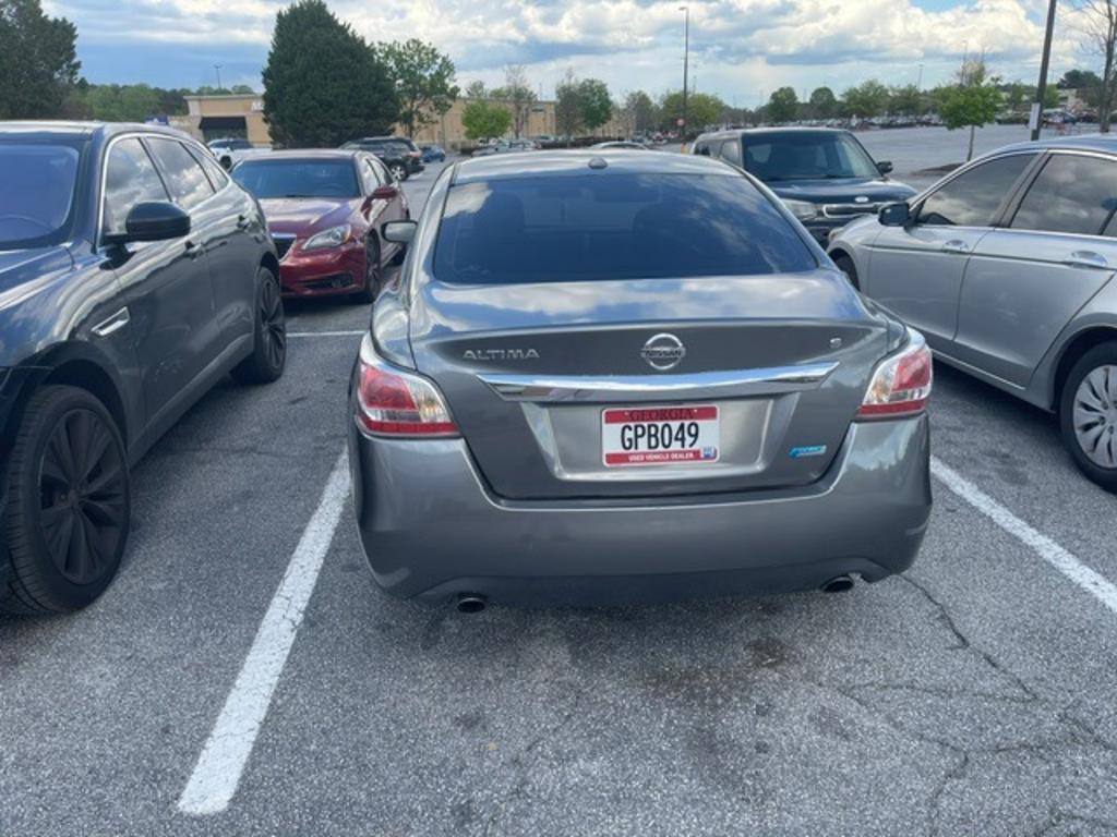 2014 Nissan Altima 2.5 photo