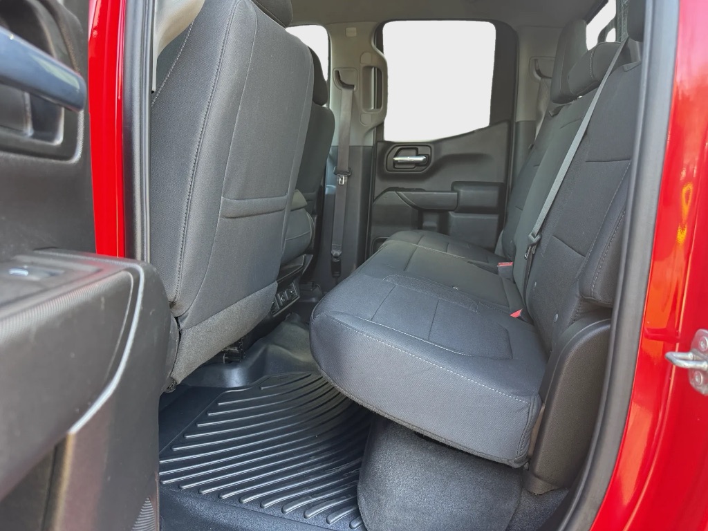 2020 Chevrolet Silverado 1500 - $32,999