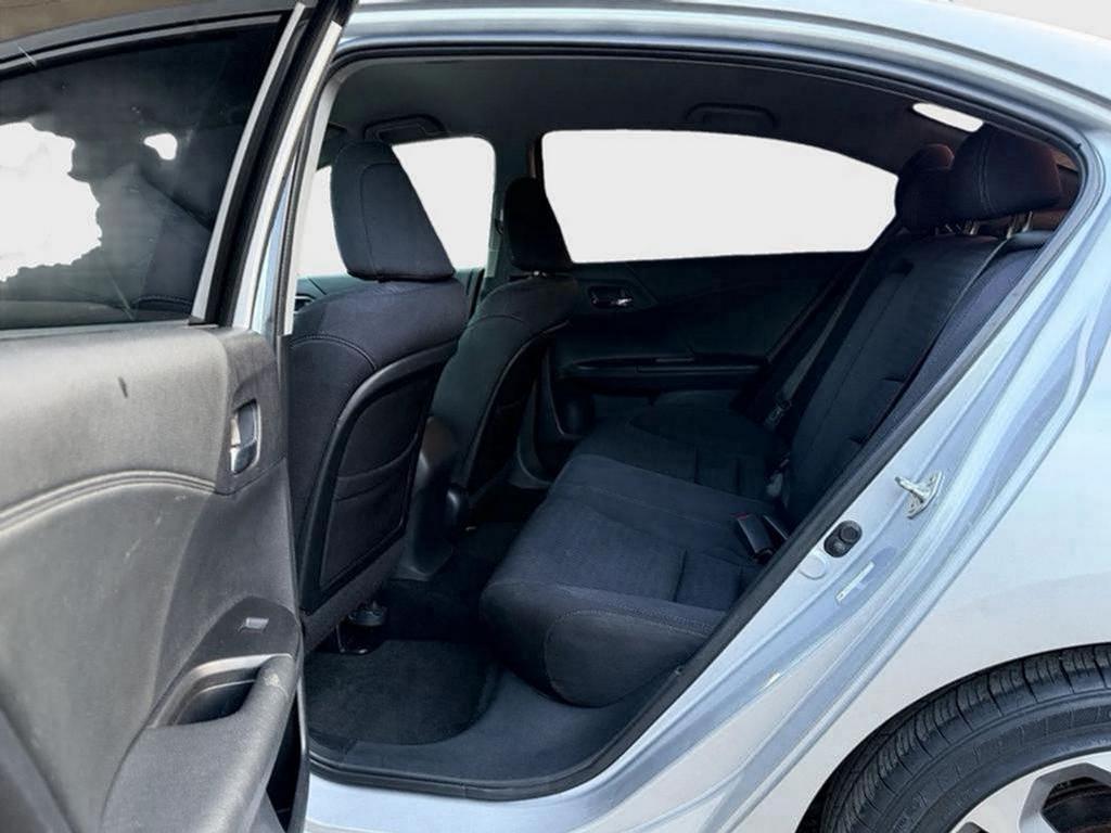 2013 Honda Accord - $13,999