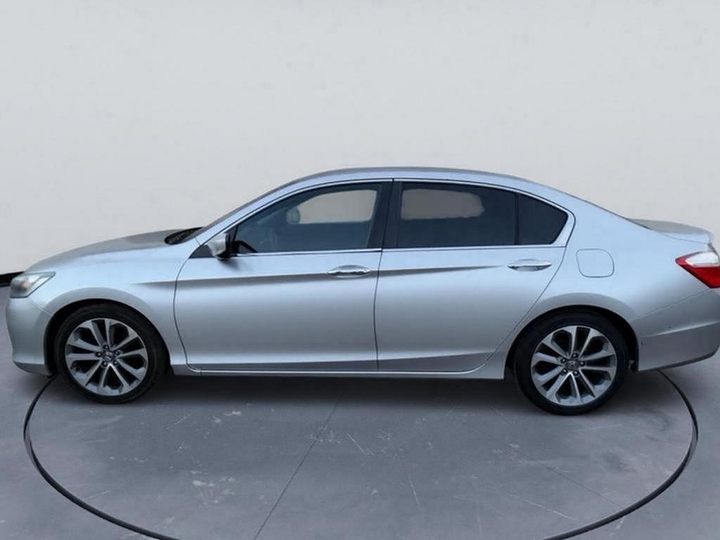 2013 Honda Accord - $13,999
