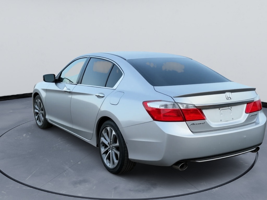 2013 Honda Accord - $13,999