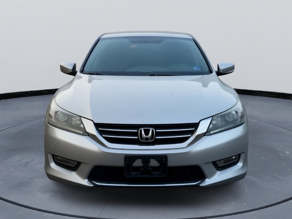 2013 Honda Accord - $13,999