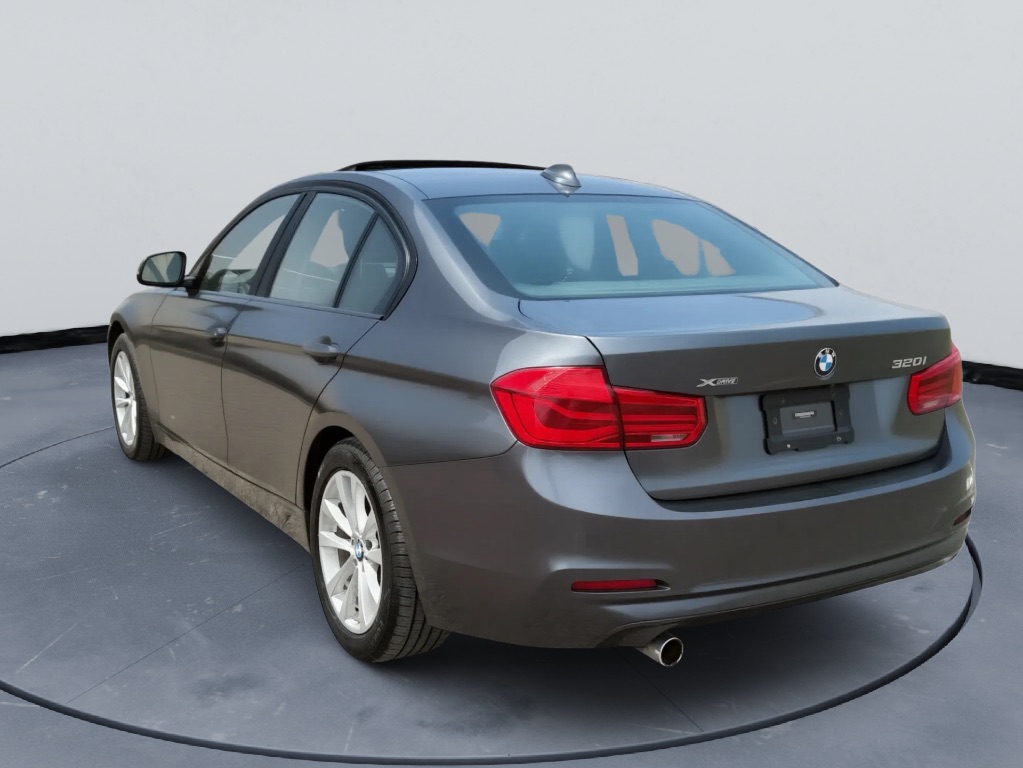 2018 BMW 3 Series - $15,000