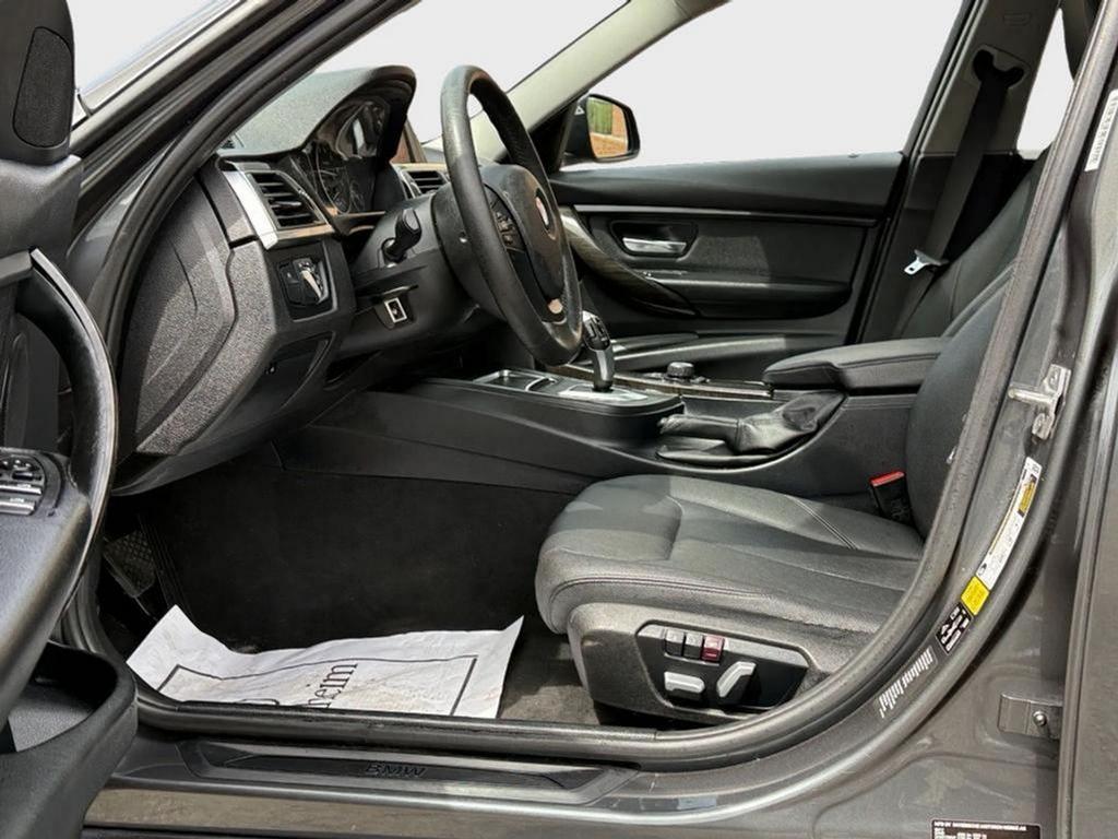 2018 BMW 320i - $15,000
