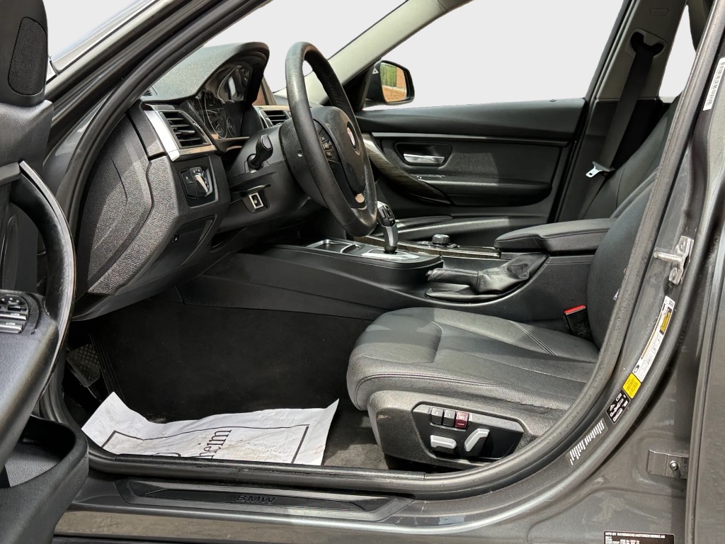2018 BMW 3 Series - $15,000