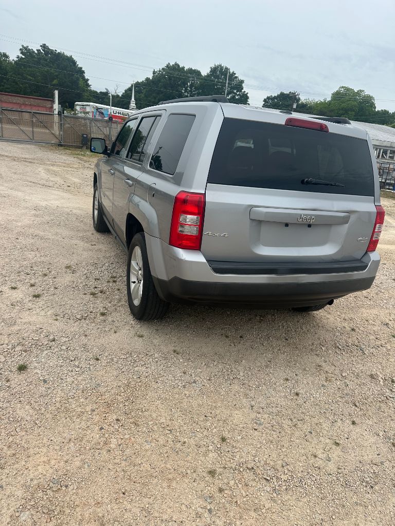 2016 Jeep Patriot Latitude photo