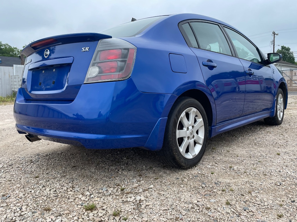 2010 Nissan Sentra - $3,800