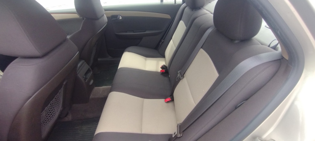 2011 Chevrolet Malibu - $3,900