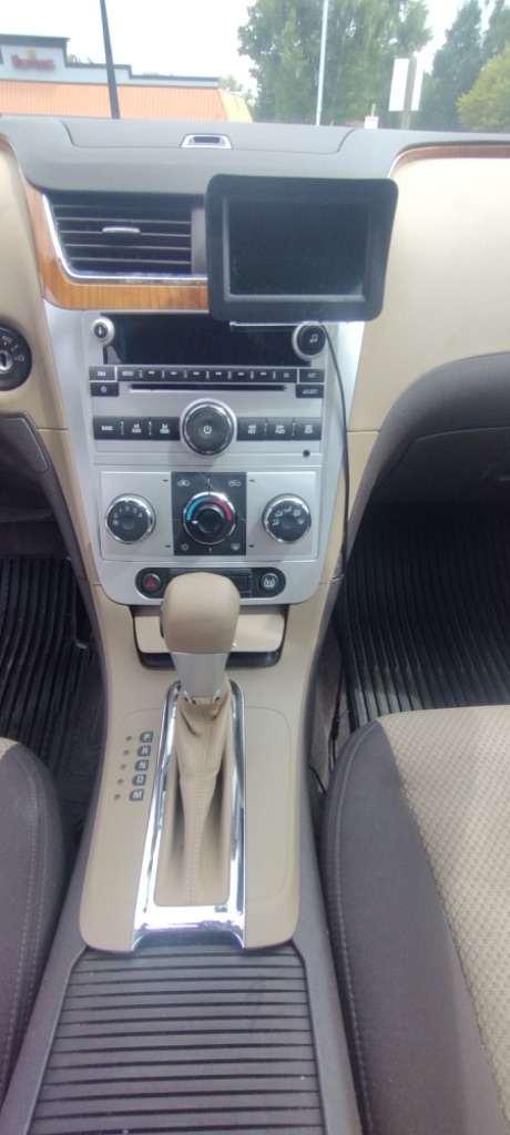 2011 Chevrolet Malibu - $3,900
