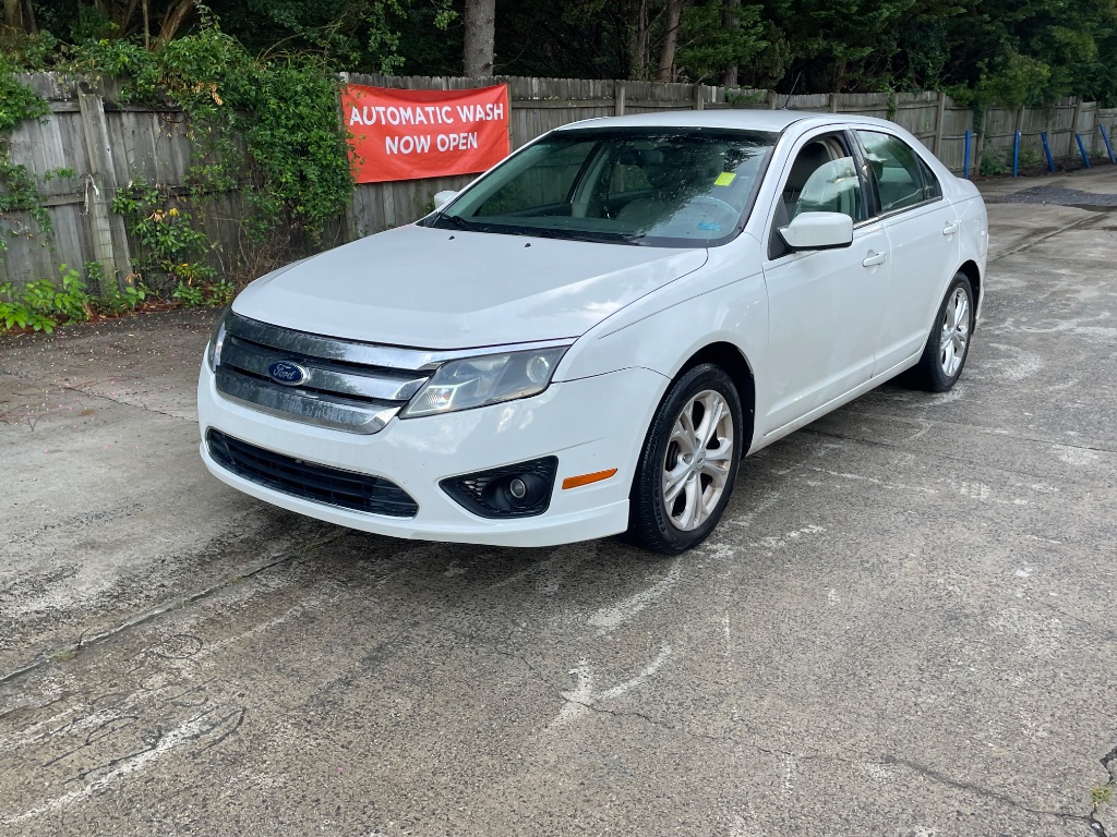 2012 Ford Fusion - $3,200
