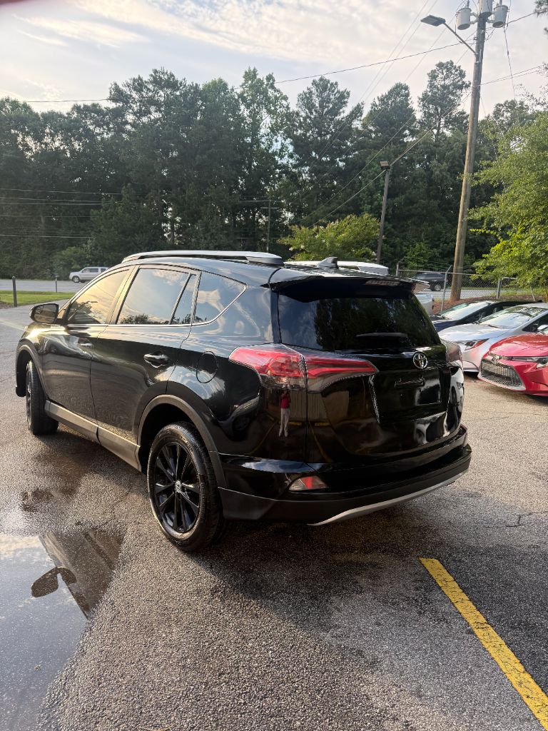 2016 Toyota RAV4 - $10,300