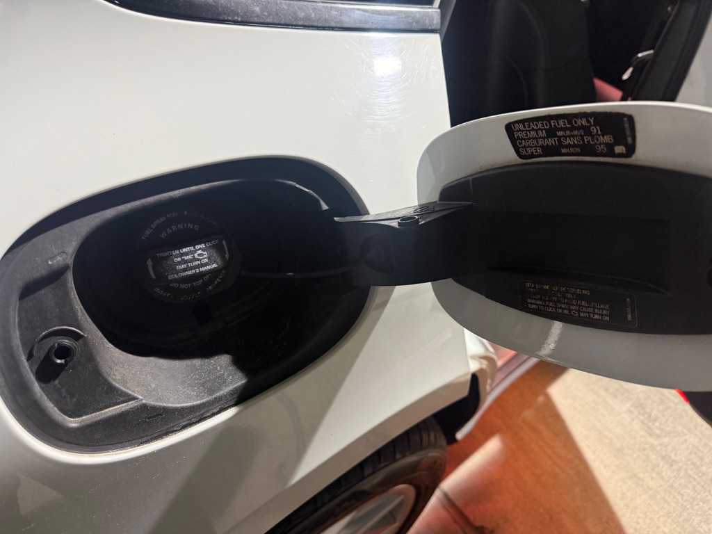 2018 Porsche Macan - $27,000