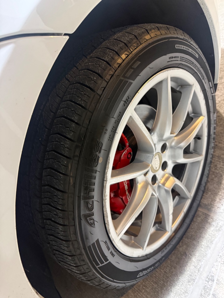 2018 Porsche Macan - $27,000