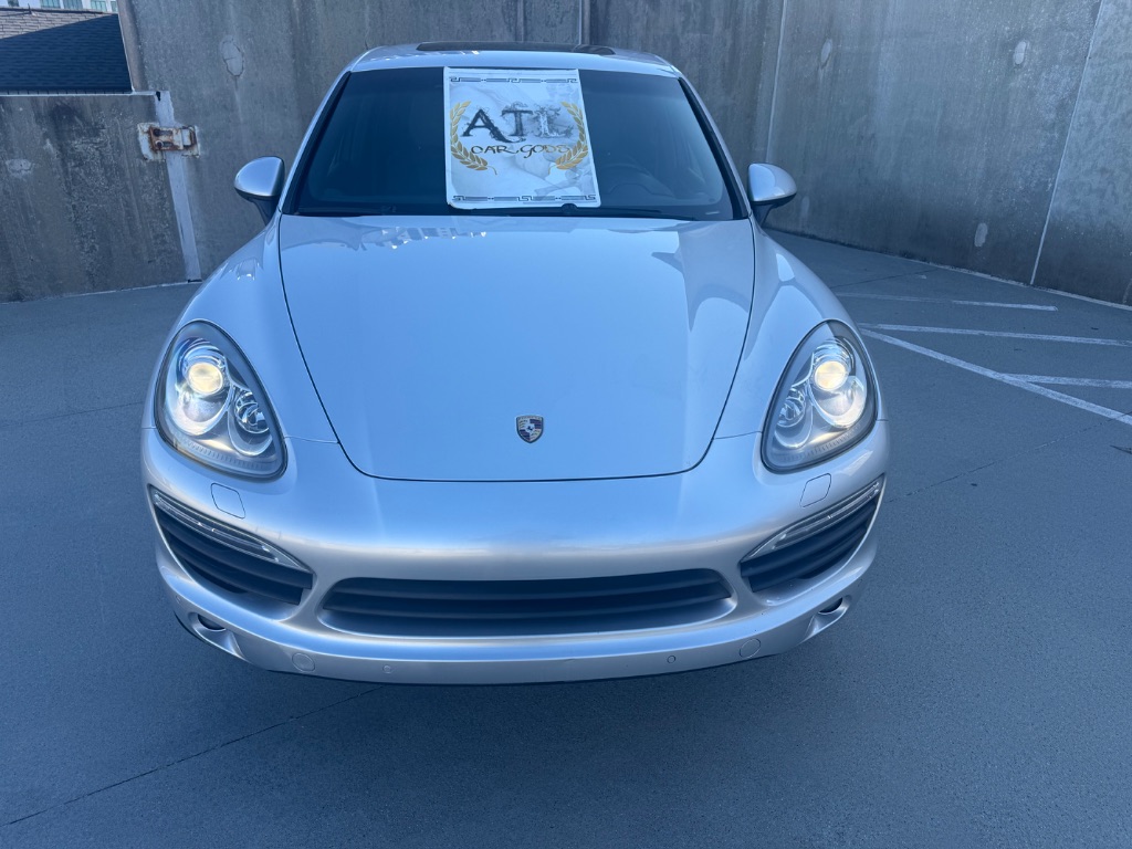 2014 Porsche Cayenne - $12,000