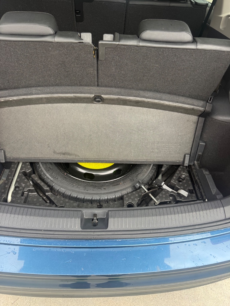 2019 Volkswagen Tiguan - $12,000