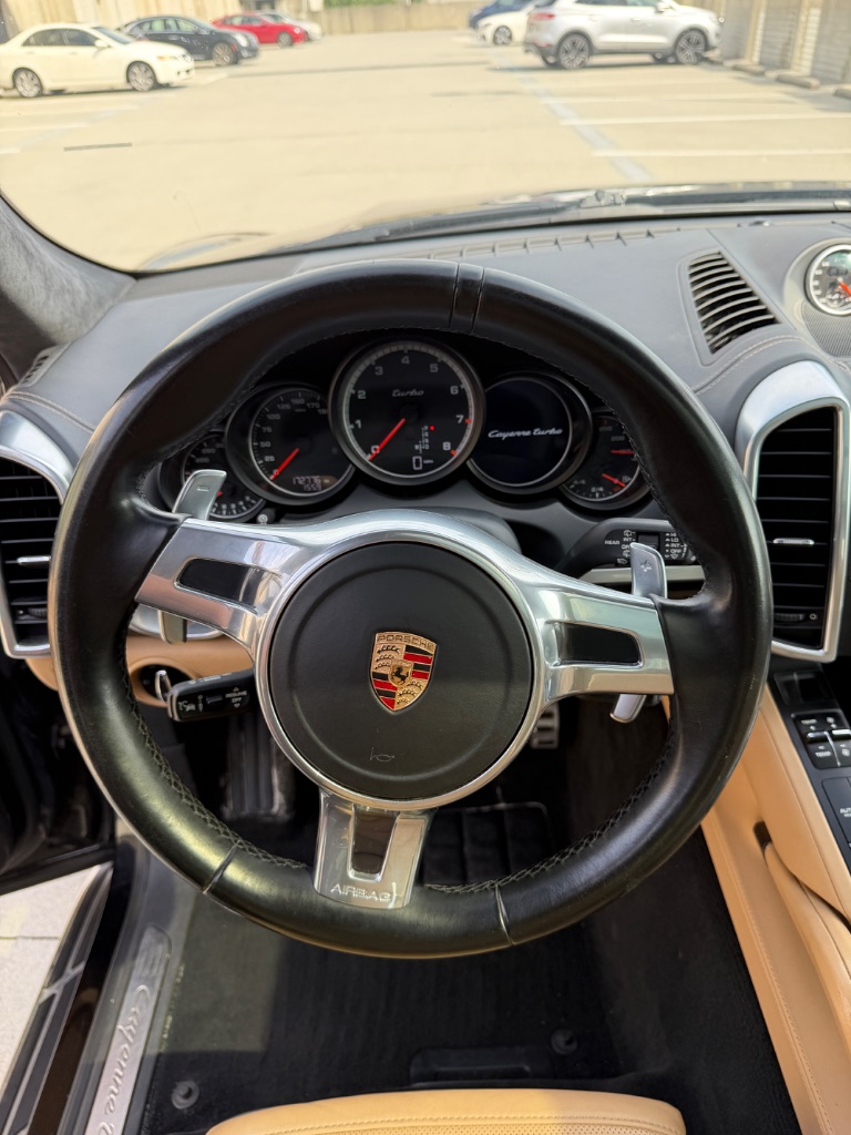 2014 Porsche Cayenne - $14,000