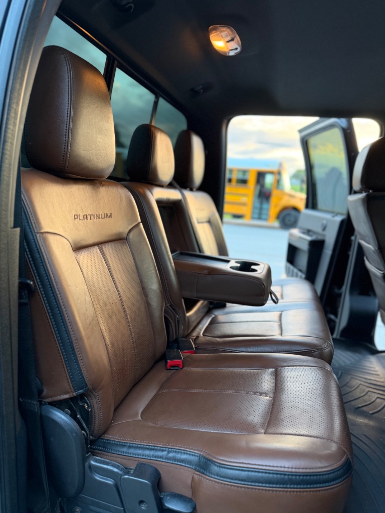 2016 Ford F250 - $35,995